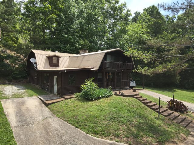 8821 Highway 412, E, Linden, TN 37096