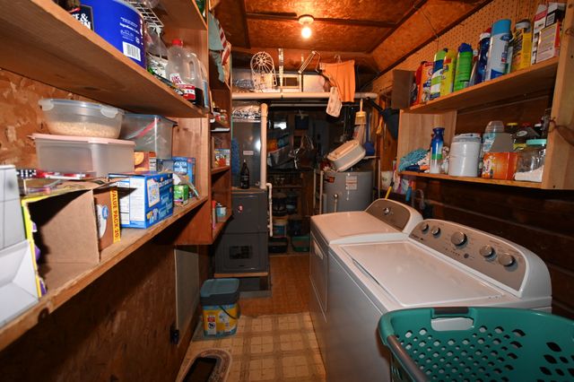 8821 Highway 412, E, Linden, TN 37096