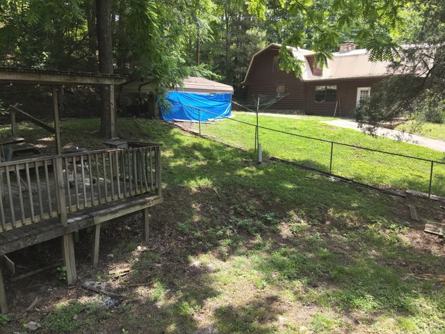 8821 Highway 412, E, Linden, TN 37096