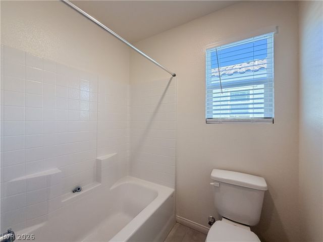 7008 Dandelion Park Avenue, Las Vegas, NV 89113