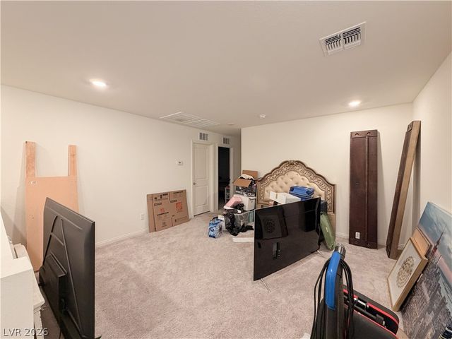 7008 Dandelion Park Avenue, Las Vegas, NV 89113