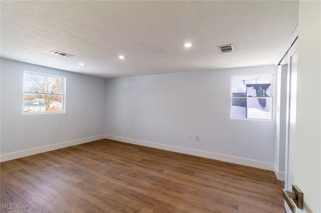 33621 Henwell Road, Columbia Station, OH 44028