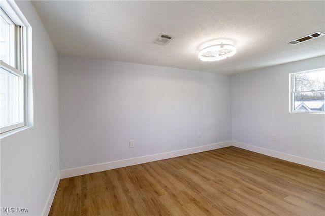 33621 Henwell Road, Columbia Station, OH 44028