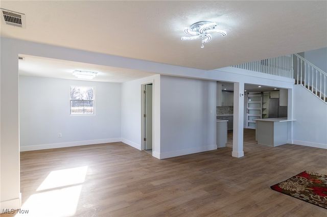 33621 Henwell Road, Columbia Station, OH 44028