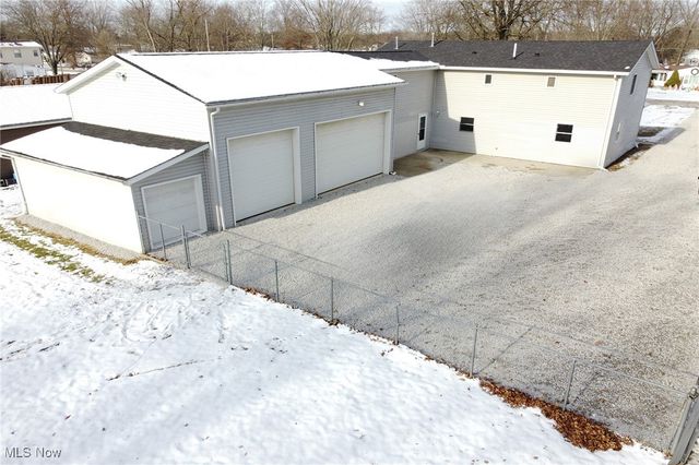 33621 Henwell Road, Columbia Station, OH 44028