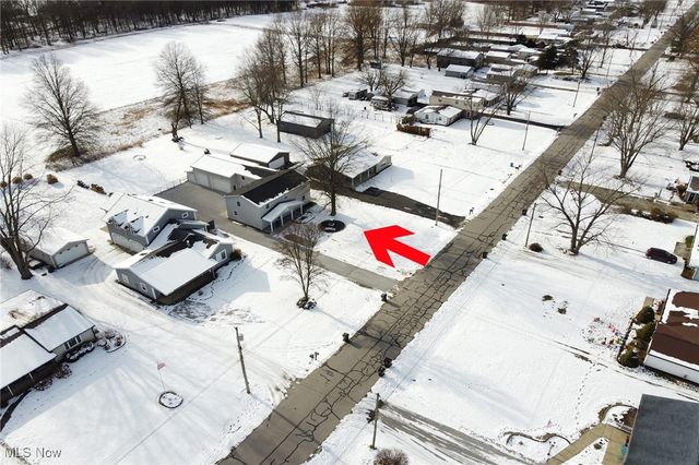 33621 Henwell Road, Columbia Station, OH 44028