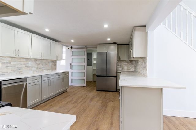 33621 Henwell Road, Columbia Station, OH 44028