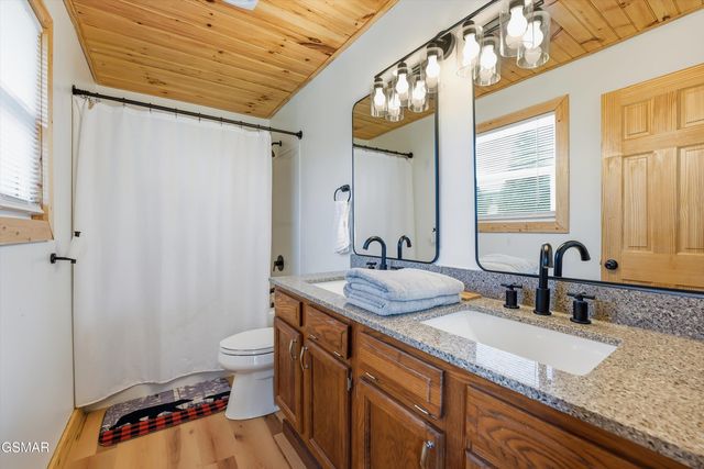 3180 Covemont Road, Sevierville, TN 37862