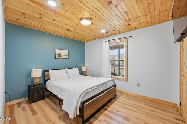 3180 Covemont Road, Sevierville, TN 37862