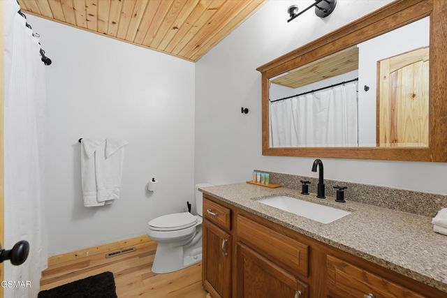 3180 Covemont Road, Sevierville, TN 37862