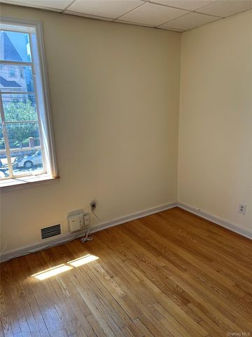 1585 New York Ave, Brooklyn, NY 11210