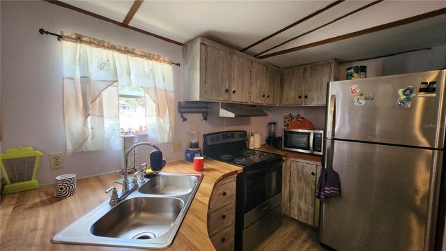 42 ROELS STREET, Haines City, FL 33844