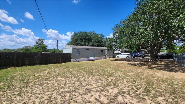 42 ROELS STREET, Haines City, FL 33844