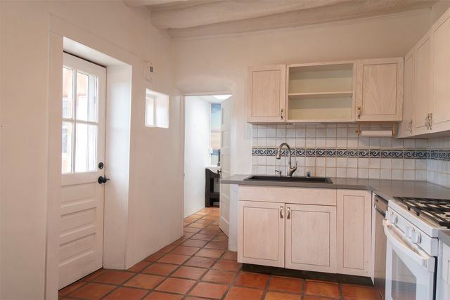 654 Galisteo Street, Santa Fe, NM 87505