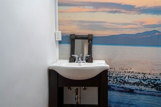 654 Galisteo Street, Santa Fe, NM 87505