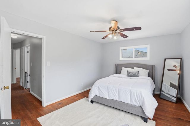 2217 LAKEWOOD ST, Suitland, MD 20746