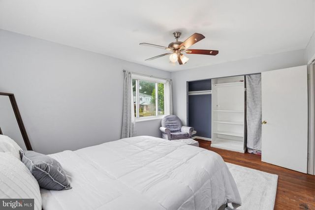 2217 LAKEWOOD ST, Suitland, MD 20746