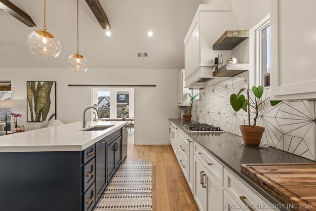 6016 E 127 Place, Bixby, OK 74008