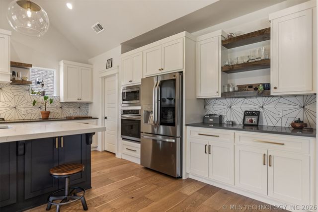 6016 E 127 Place, Bixby, OK 74008