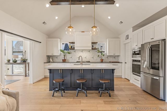 6016 E 127 Place, Bixby, OK 74008