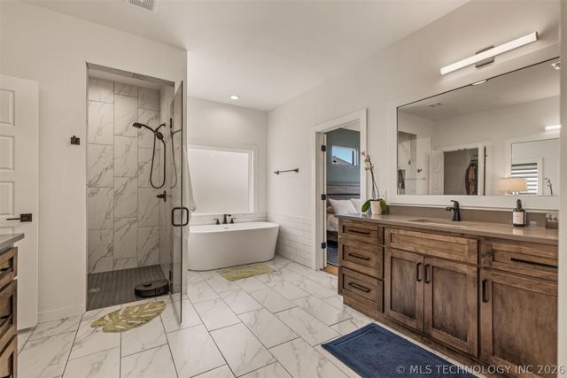 6016 E 127 Place, Bixby, OK 74008