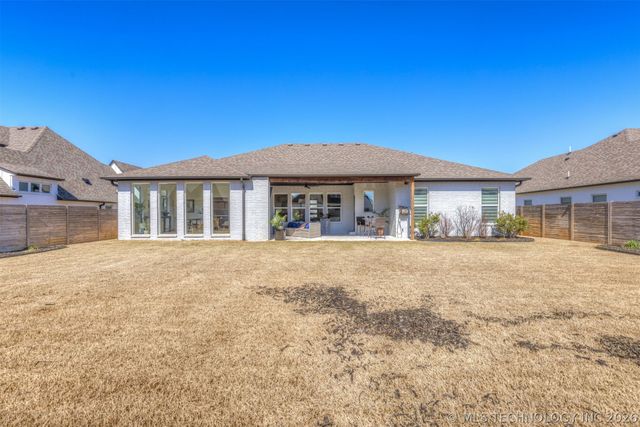 6016 E 127 Place, Bixby, OK 74008
