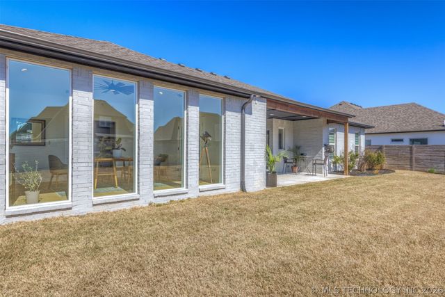 6016 E 127 Place, Bixby, OK 74008