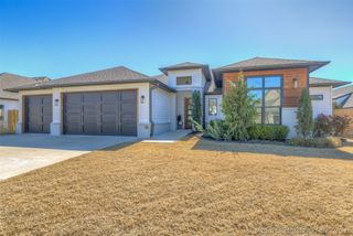 6016 E 127 Place, Bixby, OK 74008