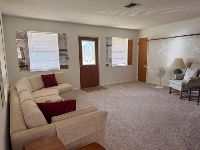 3283 SW 20th Street, Okeechobee, FL 34974