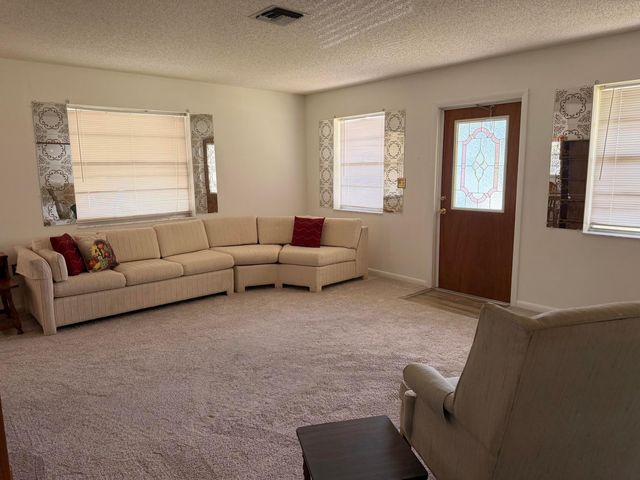 3283 SW 20th Street, Okeechobee, FL 34974