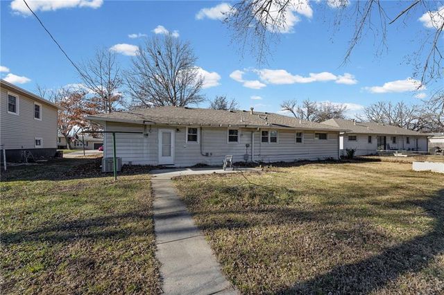 1411 S Willow Street, Ottawa, KS 66067