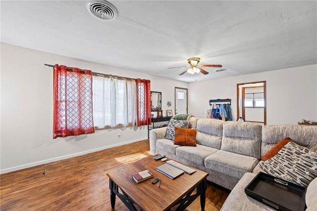 1411 S Willow Street, Ottawa, KS 66067