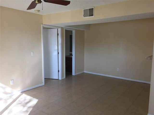 455 ALT 19 S 141, Palm Harbor, FL 34683