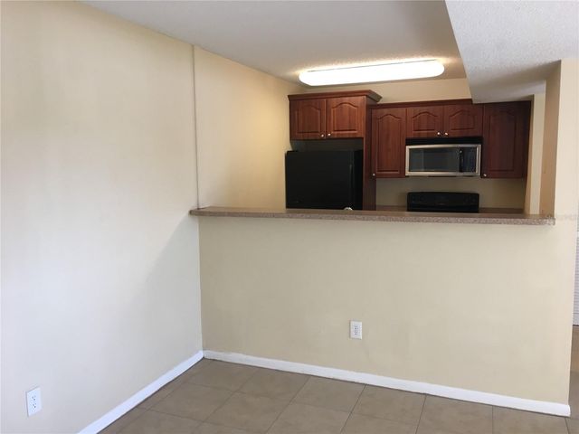 455 ALT 19 S 141, Palm Harbor, FL 34683