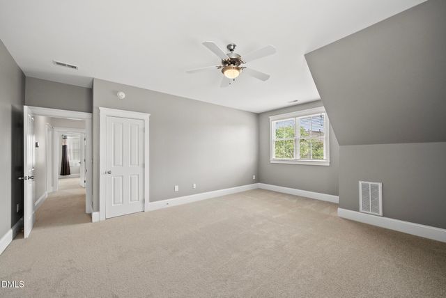 5609 Cary Glen Boulevard, Cary, NC 27519