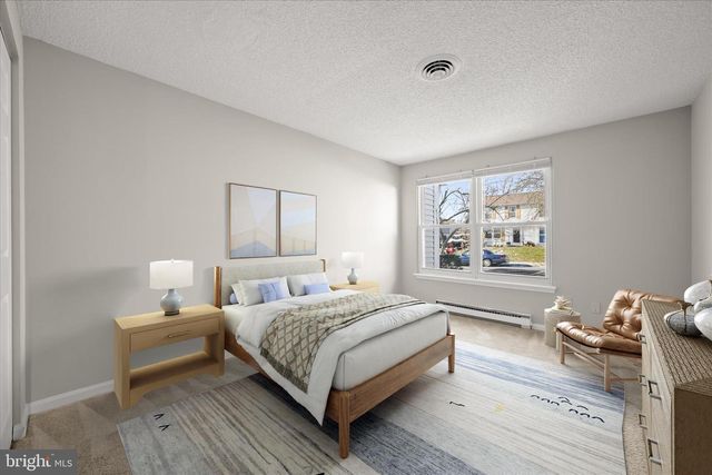 804 CHADWICK CIR, Frederick, MD 21701