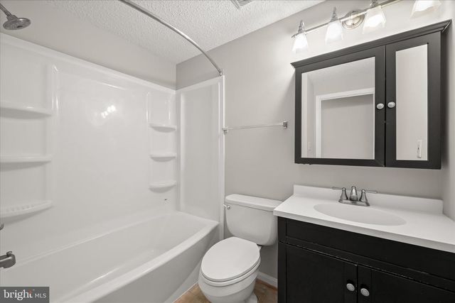 804 CHADWICK CIR, Frederick, MD 21701