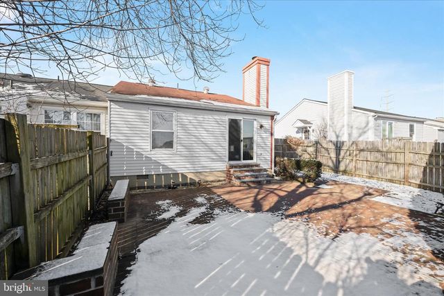 804 CHADWICK CIR, Frederick, MD 21701