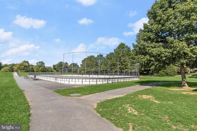 804 CHADWICK CIR, Frederick, MD 21701