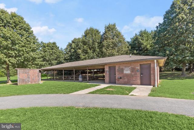 804 CHADWICK CIR, Frederick, MD 21701