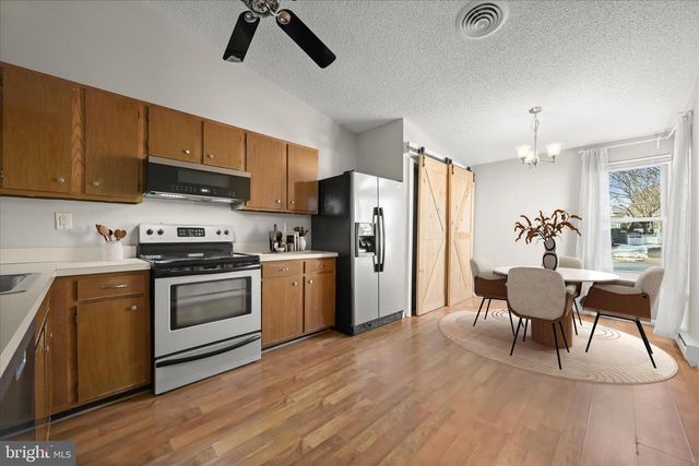 804 CHADWICK CIR, Frederick, MD 21701