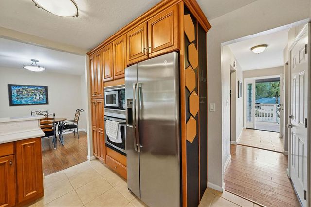 23235 Broadmoor Ct., Auburn, CA 95602