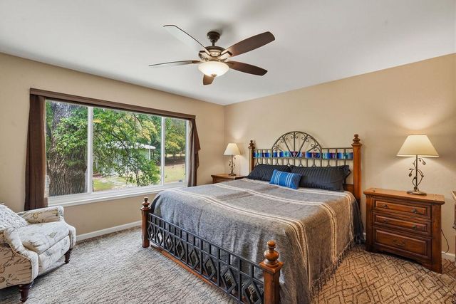 23235 Broadmoor Ct., Auburn, CA 95602