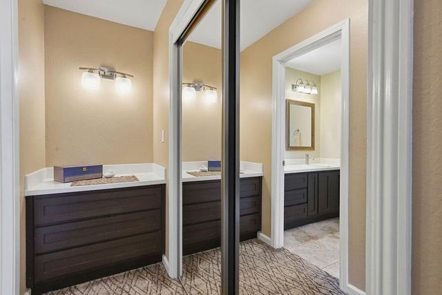 23235 Broadmoor Ct., Auburn, CA 95602