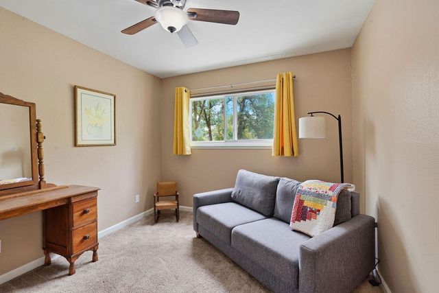 23235 Broadmoor Ct., Auburn, CA 95602