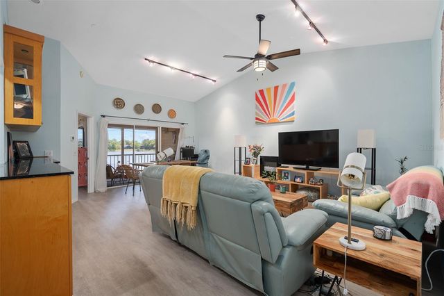 300 NEW WATERFORD PLACE 202, Longwood, FL 32779