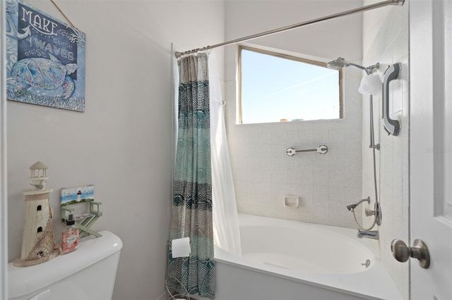 300 NEW WATERFORD PLACE 202, Longwood, FL 32779