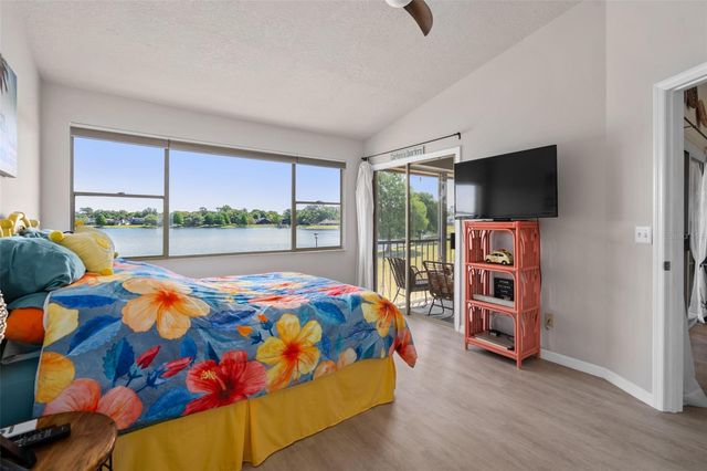 300 NEW WATERFORD PLACE 202, Longwood, FL 32779