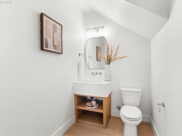 6205 Ne Stanton St, Portland, OR 97213