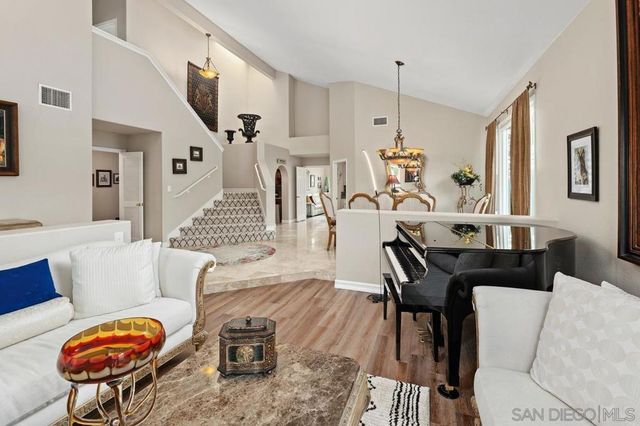 14711 Caminito Mar De Plata, Del Mar, CA 92014